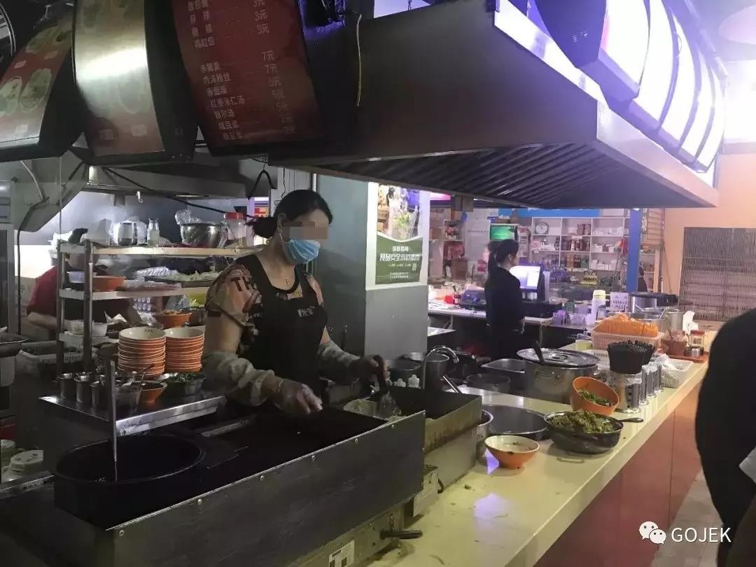 油煙凈化器，油煙凈化設(shè)備，油煙凈化機