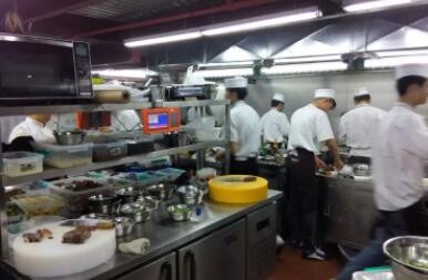 油煙凈化器，油煙凈化設(shè)備，油煙凈化機(jī)