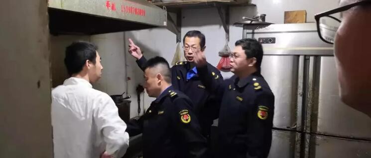 油煙凈化器，油煙凈化設(shè)備，油煙凈化機(jī)