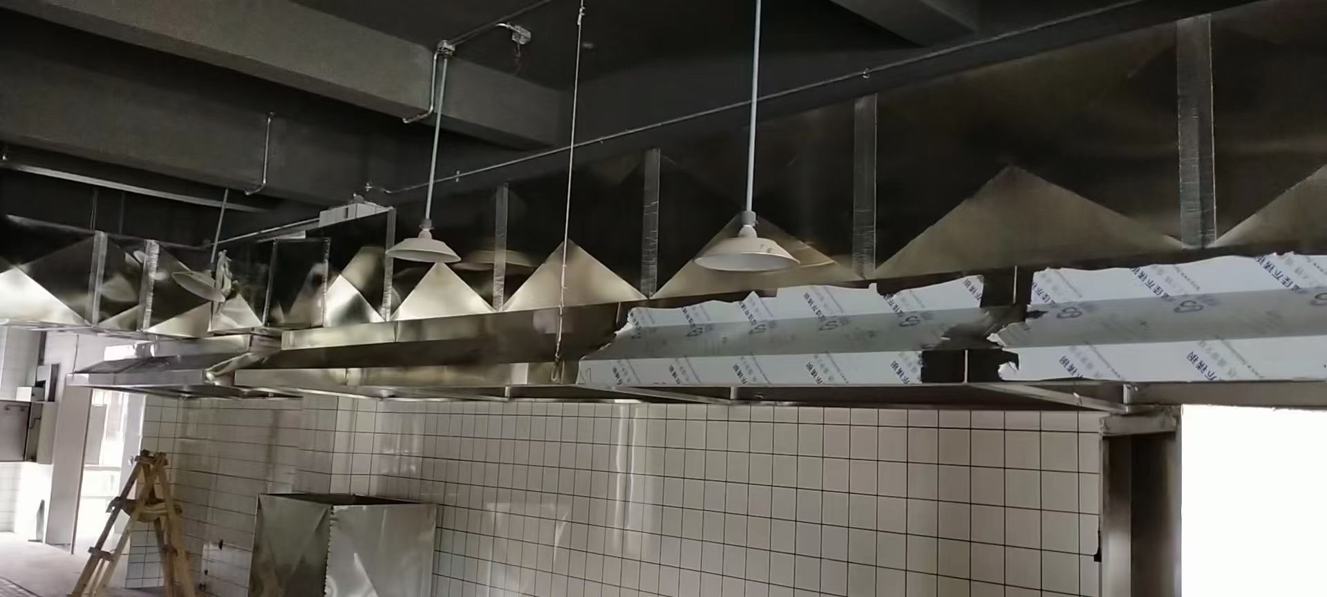 油煙凈化器，油煙凈化設(shè)備，油煙凈化機(jī)