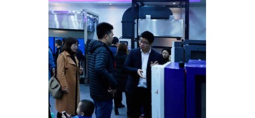 熱烈歡迎經(jīng)銷商、客戶蒞臨廣杰環(huán)保集團總部參觀學習