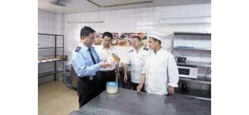 2018年昌吉市餐飲油煙污染整治，全市1803家餐飲單位安裝油煙凈化器