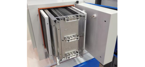 廣杰GOJEK：餐飲業(yè)陸續(xù)開業(yè)啦！餐飲廚房的油煙凈化設(shè)備清洗保養(yǎng)顯得格外重要！