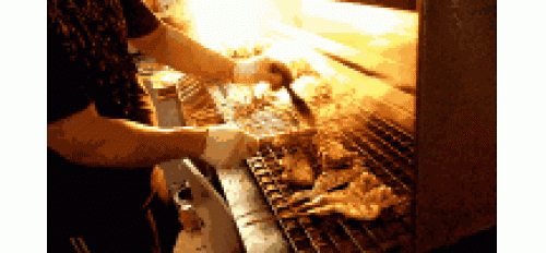 油煙凈化器，能夠讓燒烤店輕松解決油煙所帶來的問題！