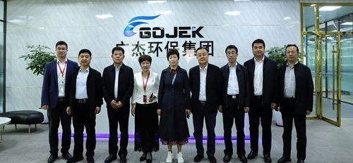 熱烈歡迎陜西蒲城縣委縣政府領(lǐng)導(dǎo)一行蒞臨廣杰環(huán)保集團(tuán)參觀考察！